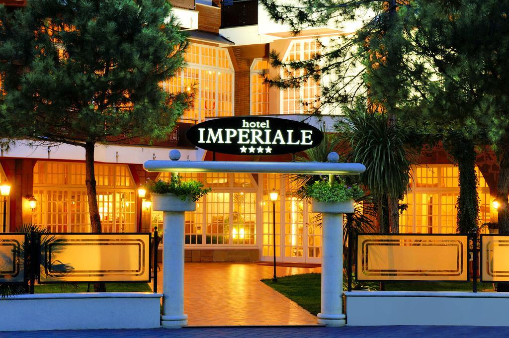 Hotel Imperiale Milano Marittima Extérieur photo